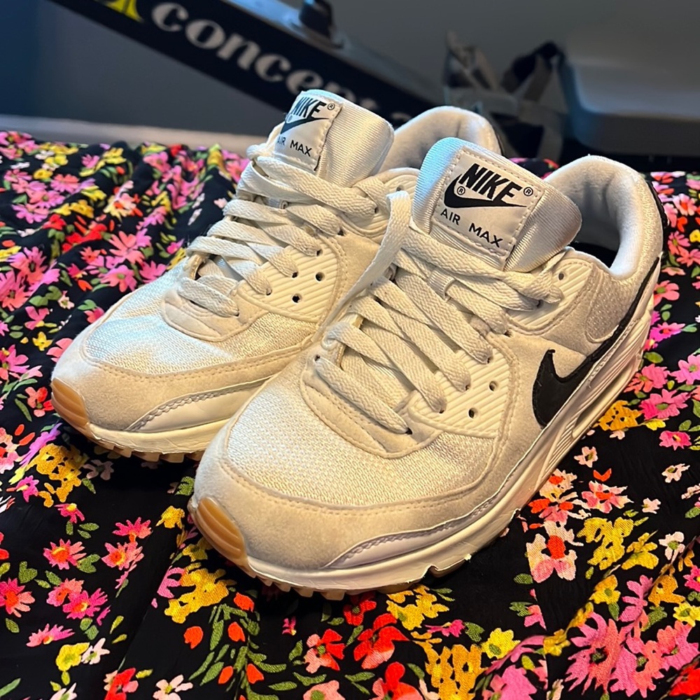Customized Nike Air Max 90